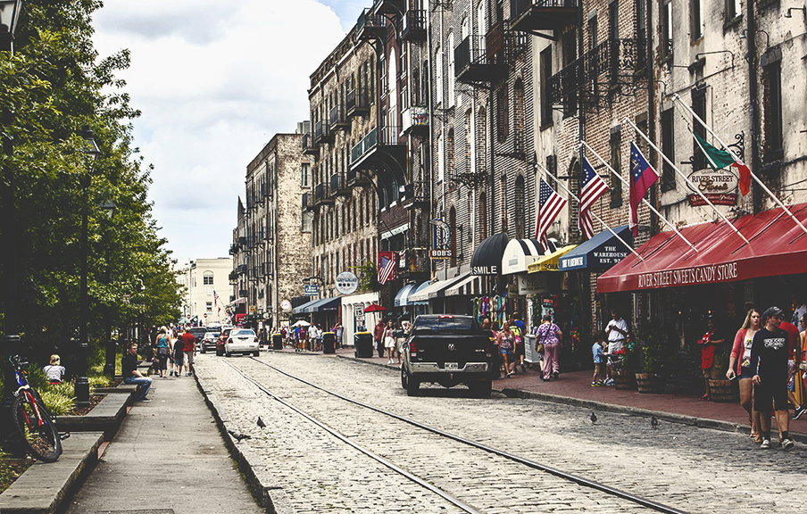 Budget Friendly Fall Trip to Savannah