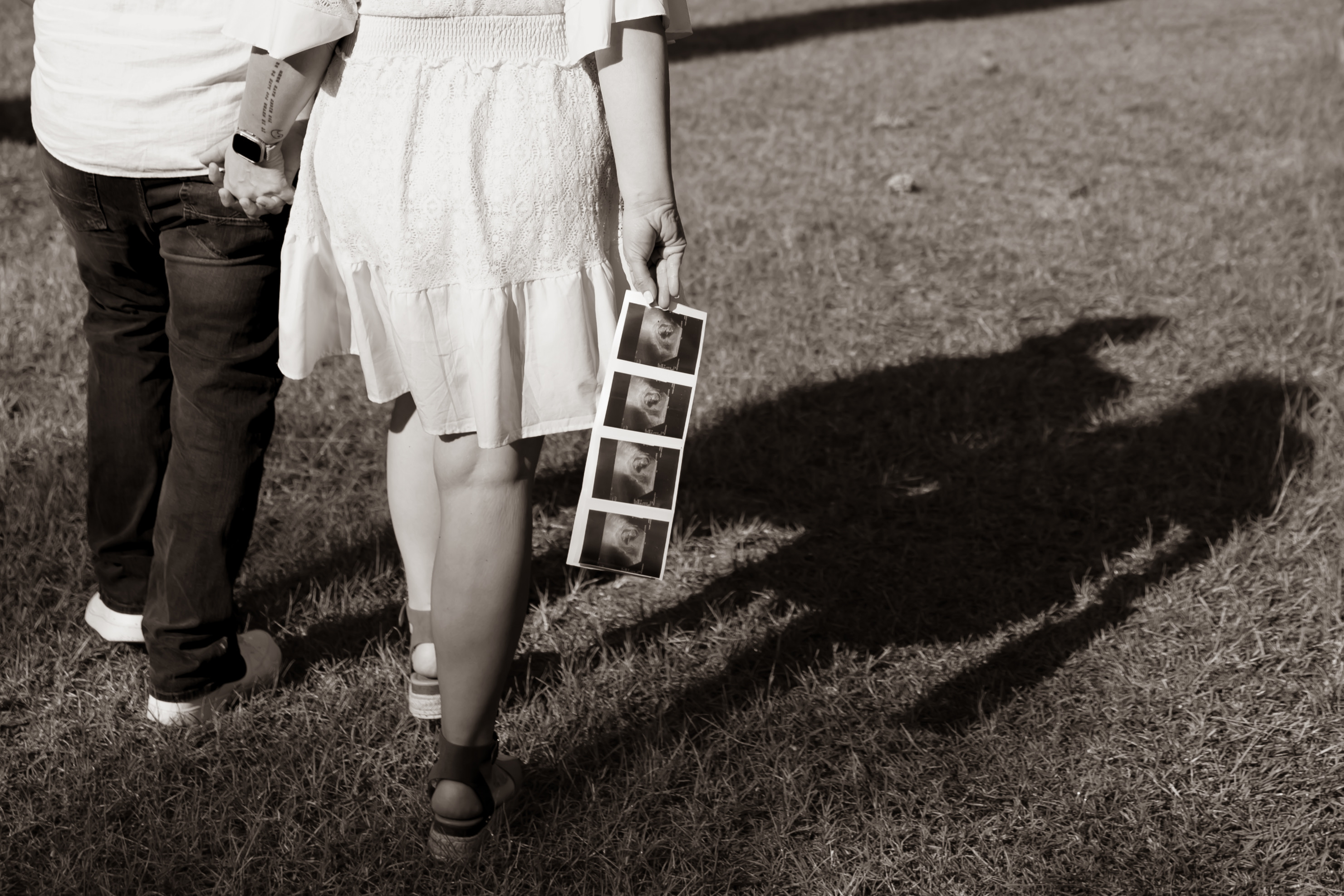 What to Expect When You Hire a Birth Photographer